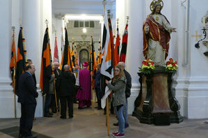 Abschlussvesper der Bischofskonferenz mit Austeilung des Bonifatiussegens (Foto: Karl-Franz Thiede)